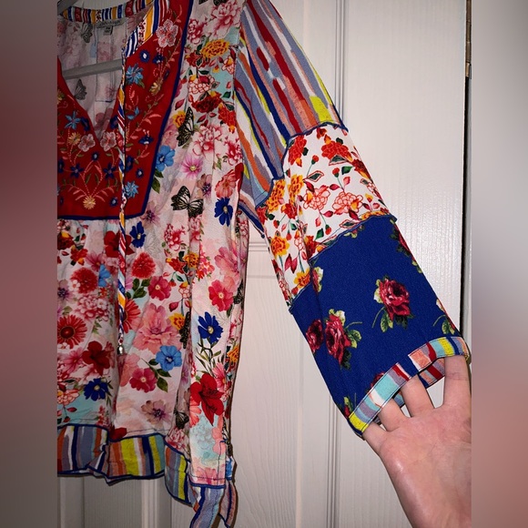 John Mark Embroidered Floral Print Woven Tunic - Picture 5 of 8